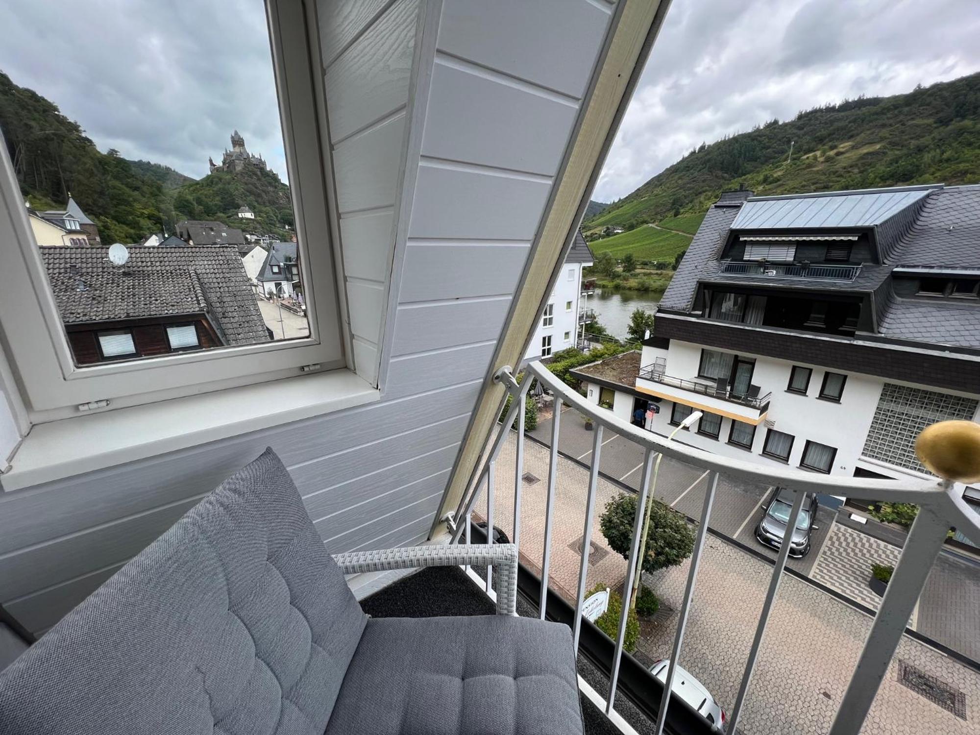 Hotel Haus Erholung Cochem Exterior foto